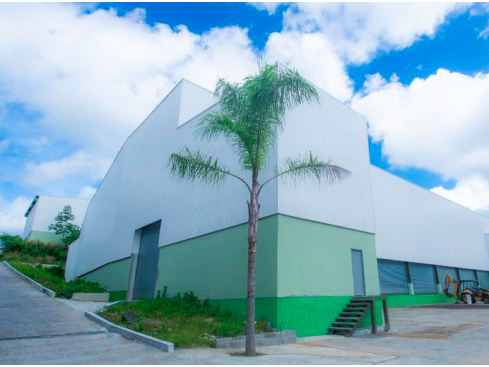 24 de dic Galera 1055m2 a solo $6330 - 1