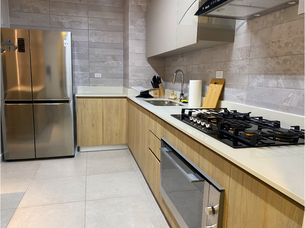 Condado Country Club 3r amoblado lujo $1450