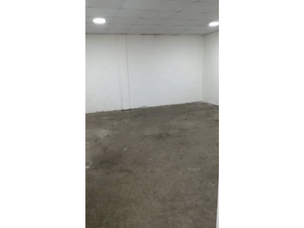 Colon, Francefield galera 5875m2 a solo $19665K — foto 6