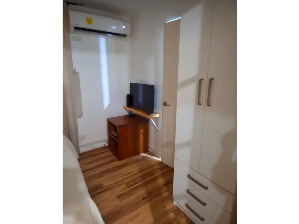 A pasos Parque Omar 1 rec amoblado $750 — foto 5