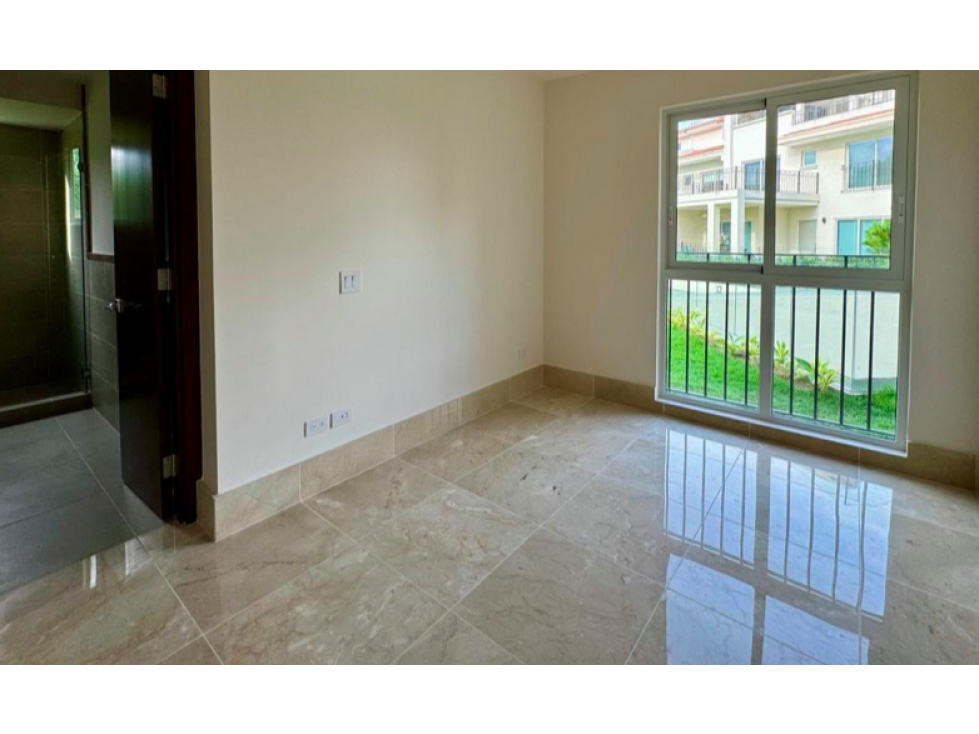 Santa Maria, 249m2 por estrenar con 190m2 patio.$4,900 — foto 6