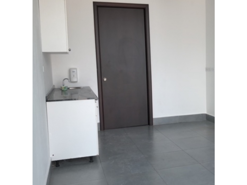 Oficina 290m2 acabados lista para ocupar a solo $2999 — foto 5