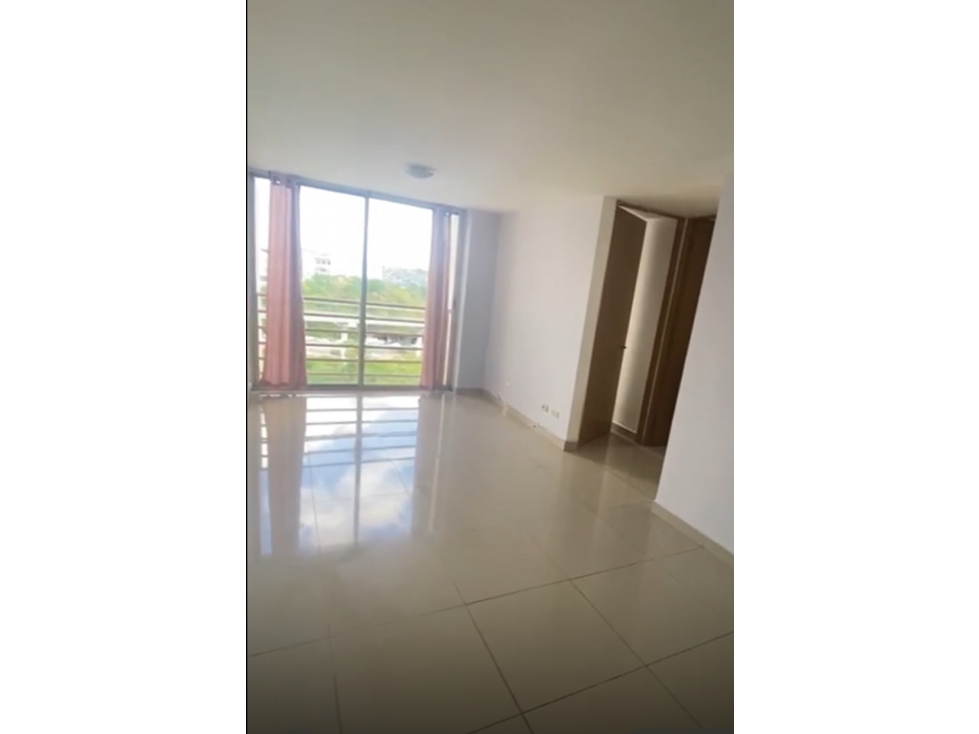 Via Ciincuentenario OPORTUNIDAD apto 2 rec a solo 95k — foto 4