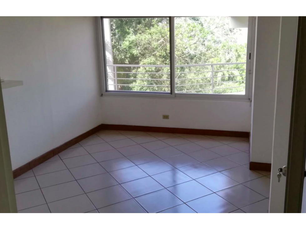 Balboa, casa 400m2 de 4 rec a solo $2700 — foto 6