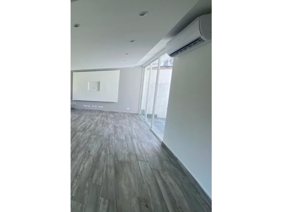 Costa del Este casa amplia 500m2 terreno a solo $895K — foto 3
