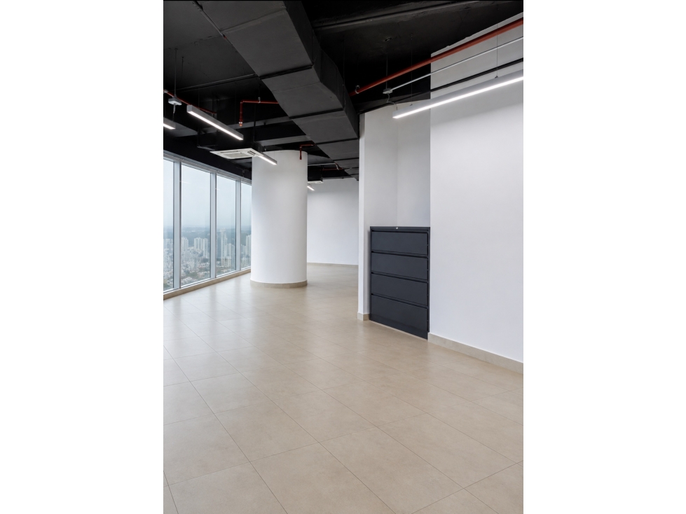 Calle 50, 160m2 oficina disponible a solo $1,950 — foto 5