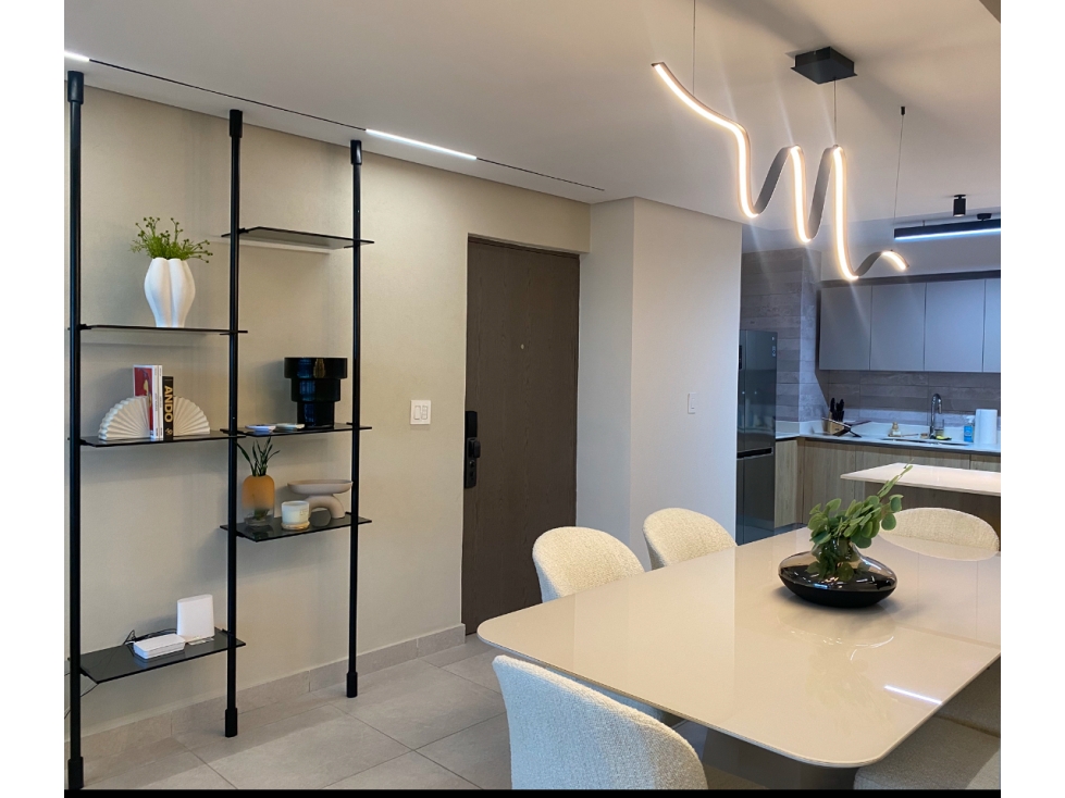 Country Club Torre 700 3r amoblado lujo a solo $1450