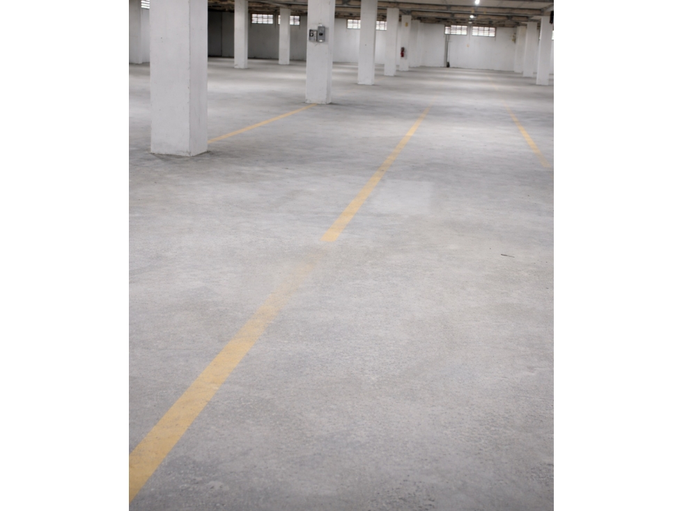 Colon, Francefield galera 6000m2 en alquiler $19,500K — foto 5