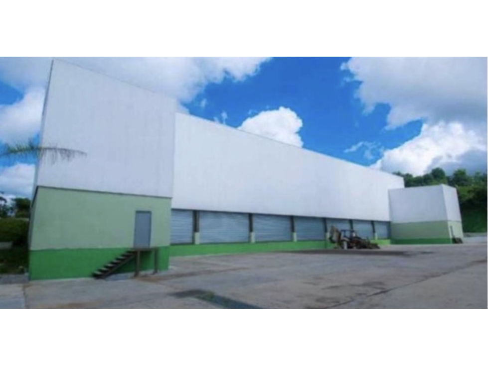 24 de dic Galera 1700m2 a solo $10,200 - 5