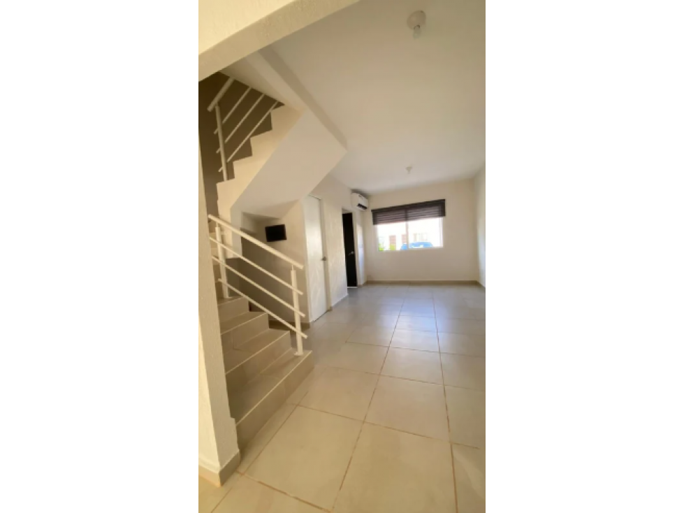 Venta, casa en Residencial Almazara — foto 4