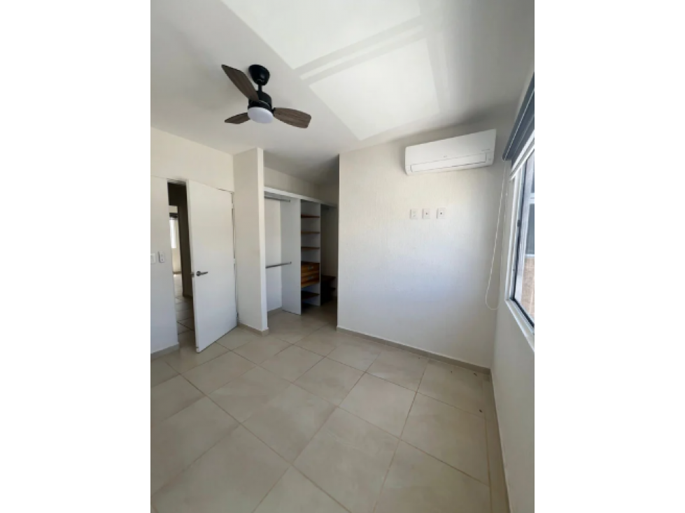 Venta, casa en Residencial Almazara — foto 5