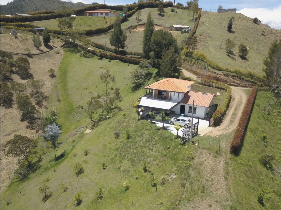 Venta Casa Campestre ubicada en Vereda La Enea San Vicente de Ferrer