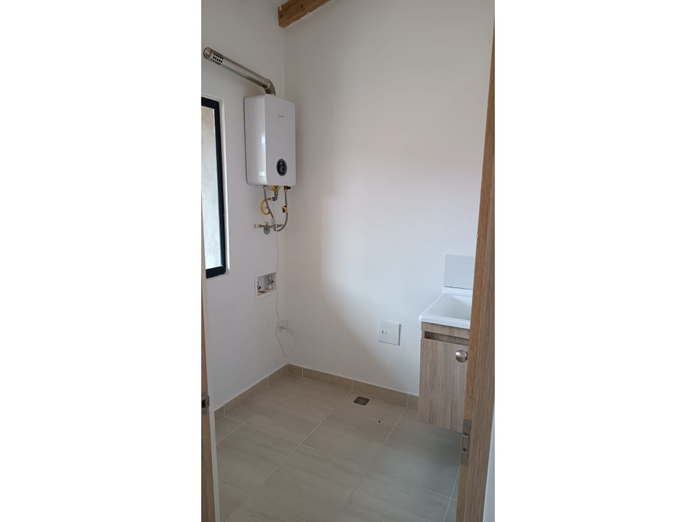 Venta Casa de 2 Pisos en el Carmen de Viboral — foto 5