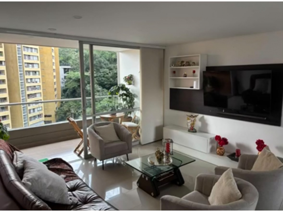 Venta apartamento en Castropol- El Poblado — foto 2