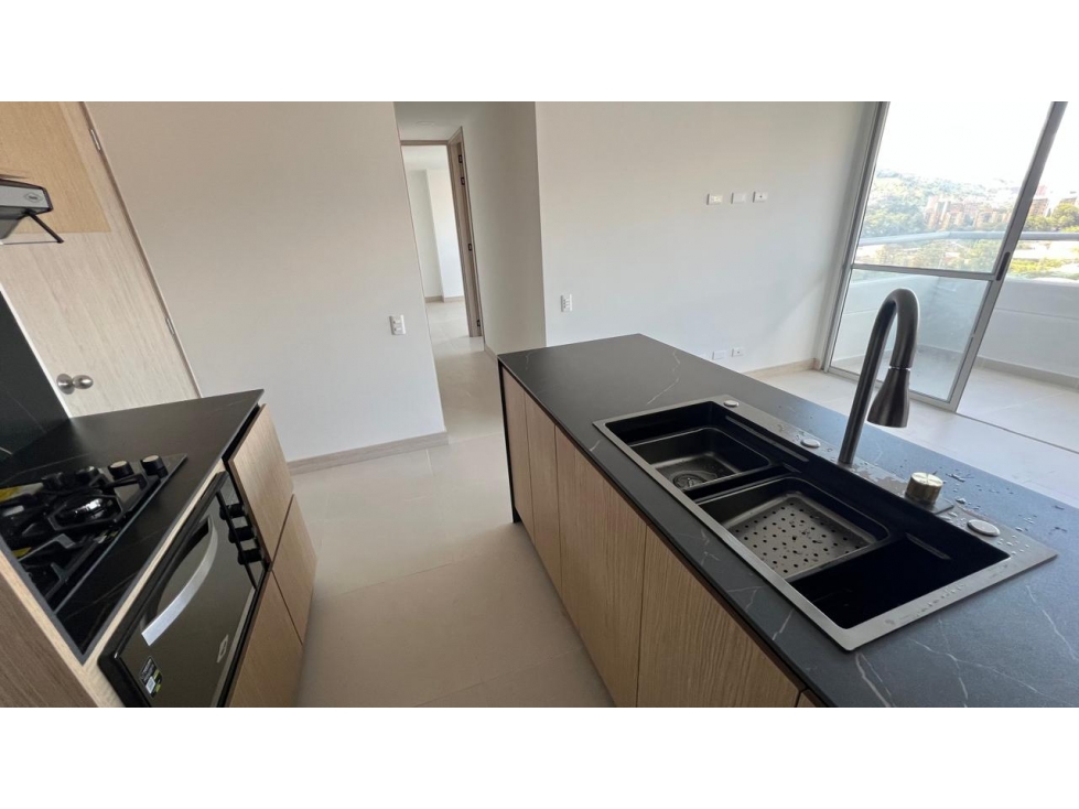 Bajó de Precio - Venta Apartamento Nuevo Sabaneta, Ancón Sur — foto 4