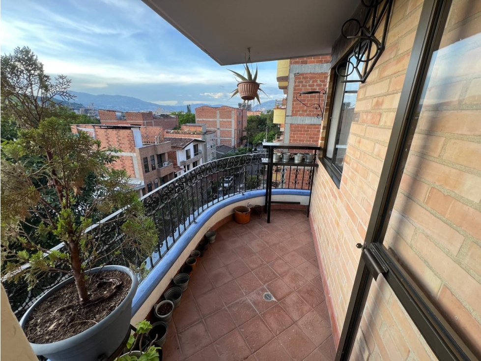 Venta Apartamento ubicado en el Dorado, Envigado