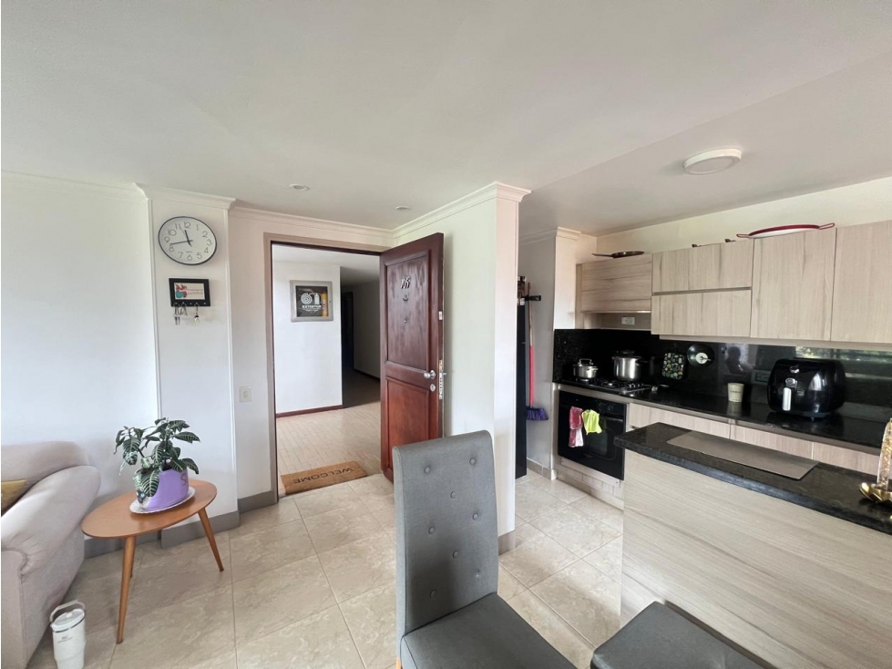 Venta apartamento ubicado en la Loma de las Brujas Envigado — foto 2