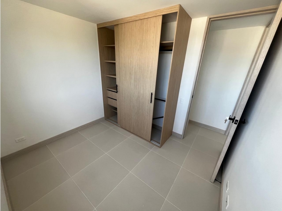 Bajó de Precio - Venta Apartamento Nuevo Sabaneta, Ancón Sur — foto 6