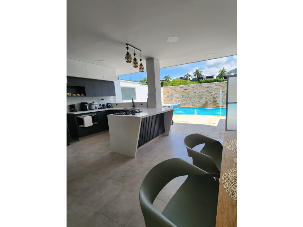 Venta Casa Amoblada para Estrenar en San Jerónimo, Antioquía