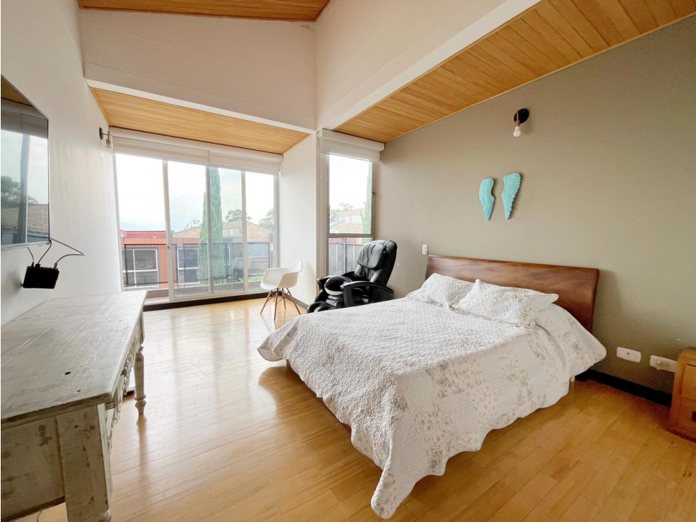 Venta Lujosa Casa en Loma de Zuñiga, Envigado — foto 3