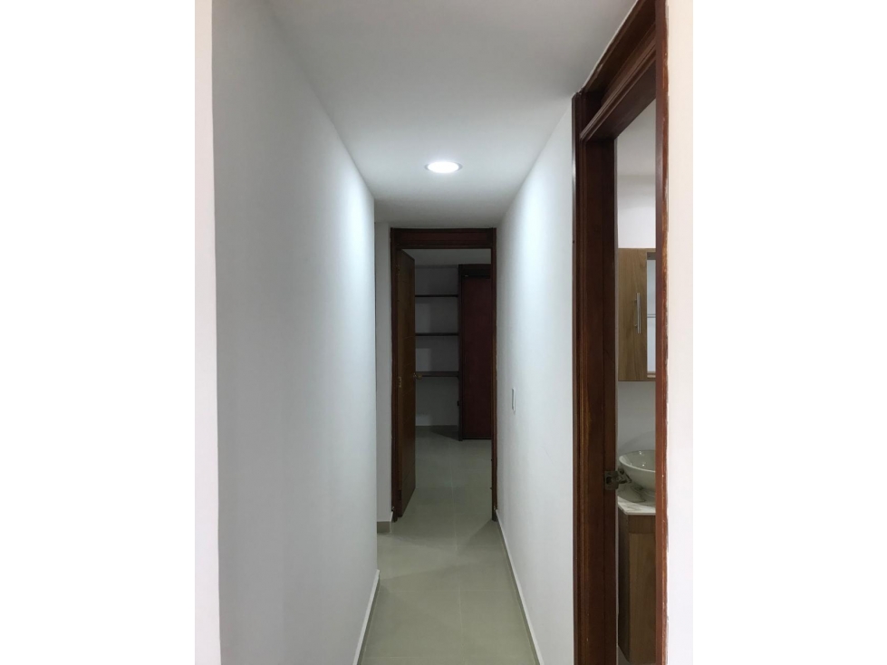 Venta Apartamento 1er Piso Unidad Cerrada en Envigado, Antioquía — foto 3