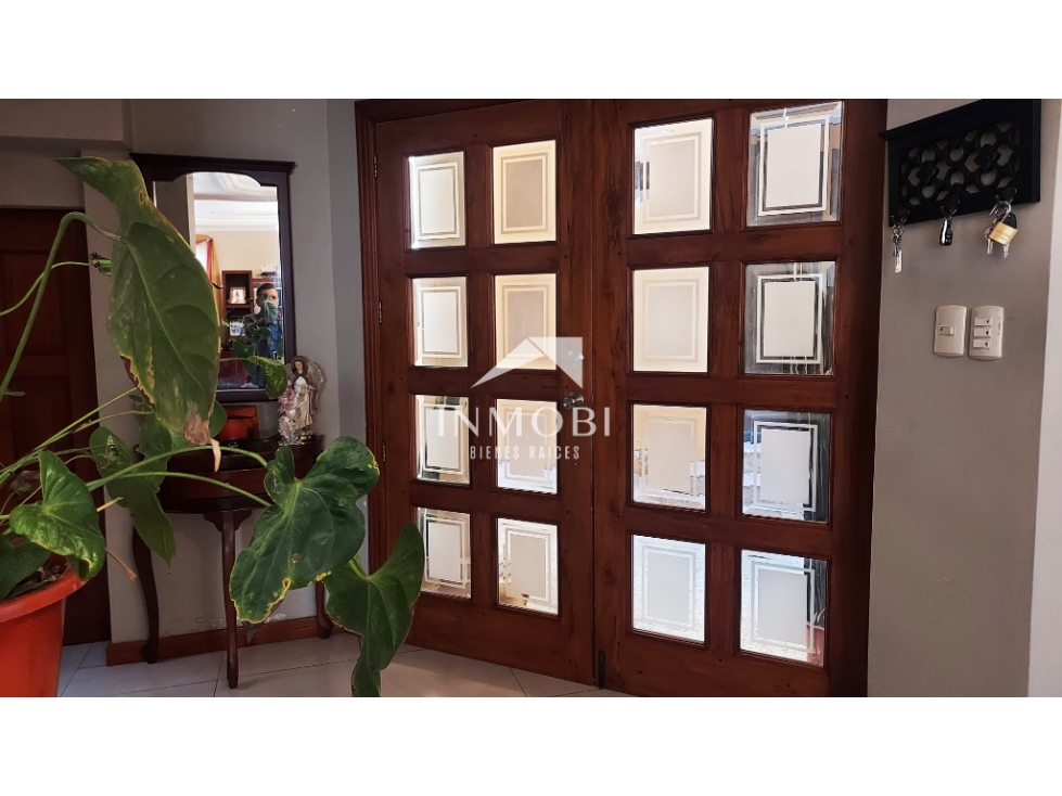 #335 Casa Con Fines Comerciales, Sector UDA - 2