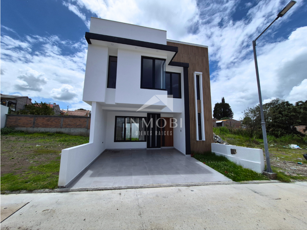 #132 Casa Moderna por Estrenar Ricaurte