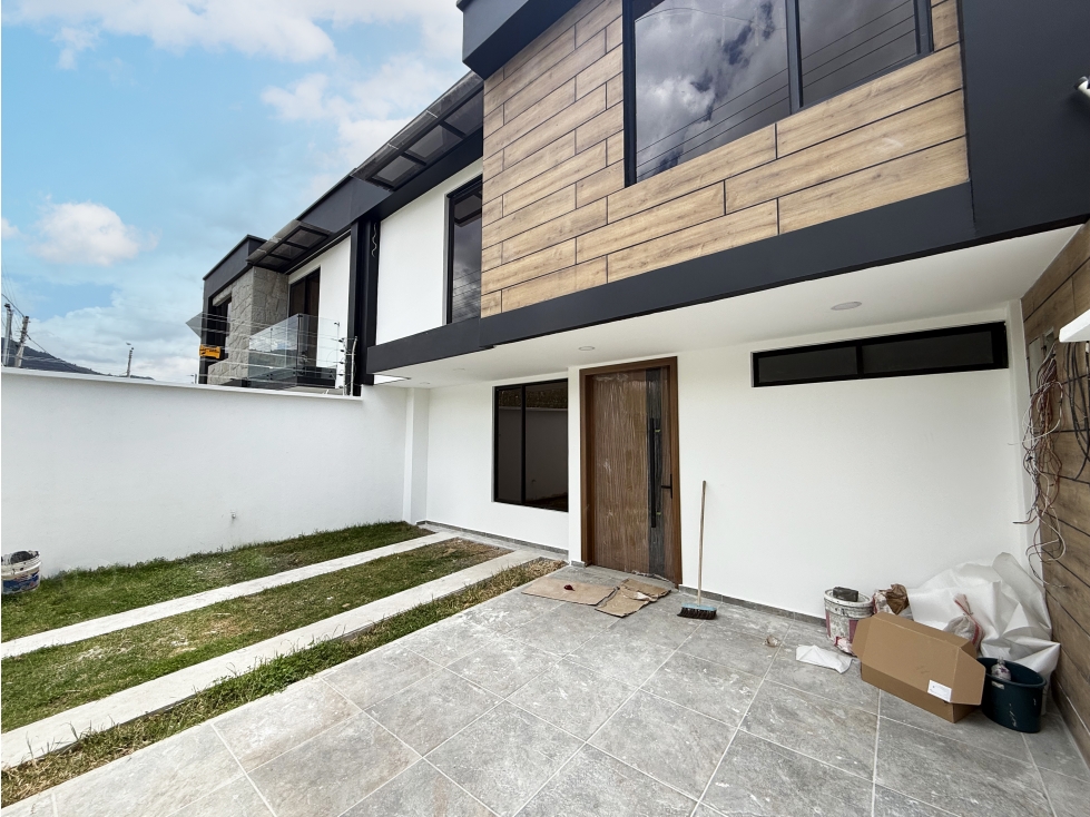 #148 Casa Nueva Por Estrenar, En Baños