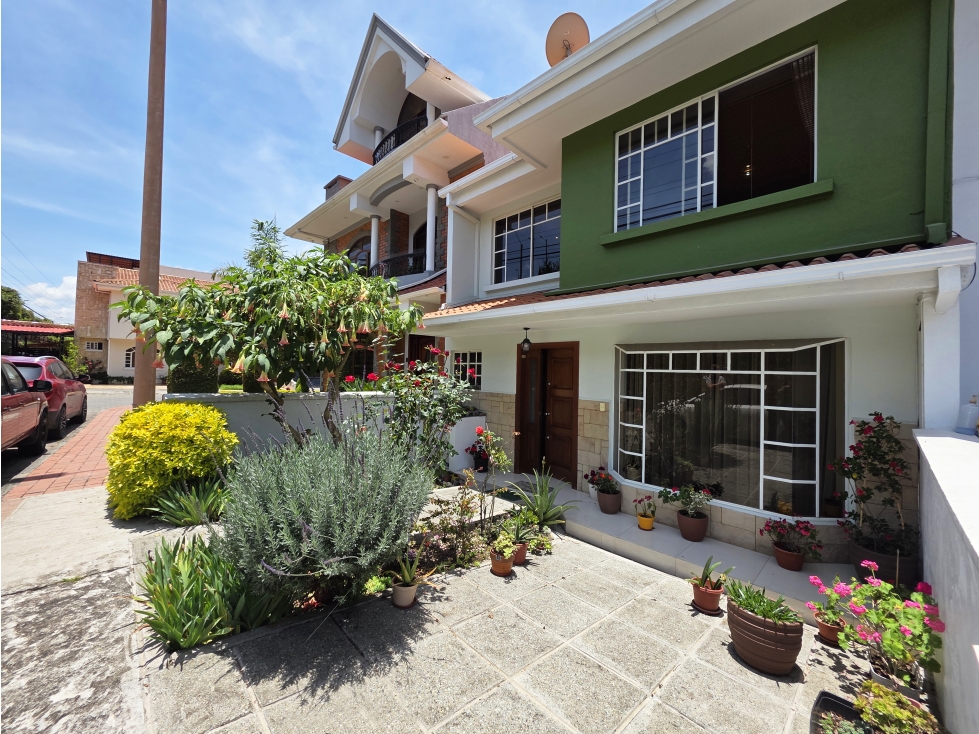 #195 Casa En Venta, Urbanización Rio Sol
