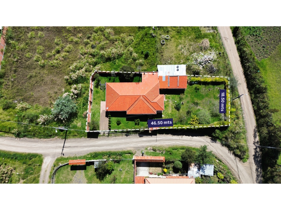 #165 Casa Con Amplio Terreno En Castilla Cruz — foto 2