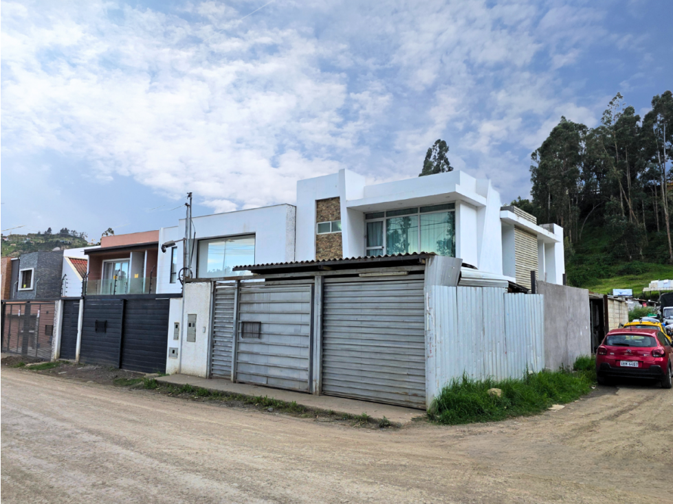 #149 Casa Grande en Venta sector Kennedy Cuenca — foto 2