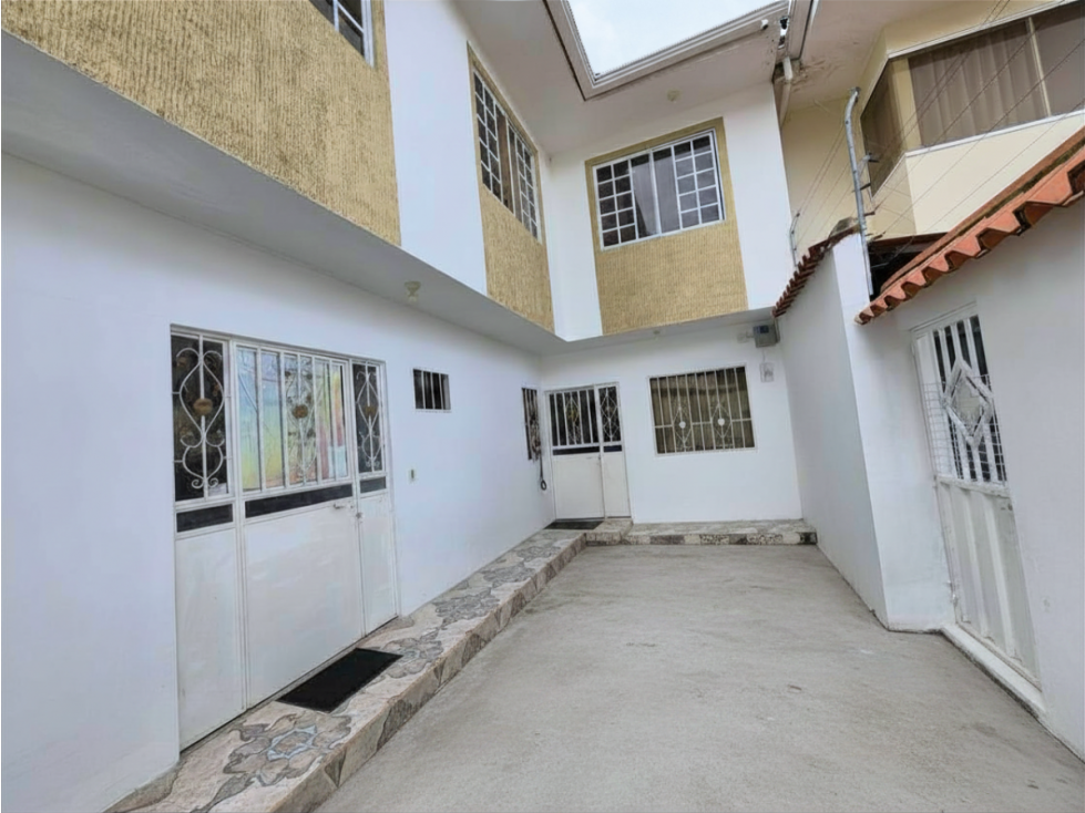 #120 Casa independiente 4 dormitorios en venta en El Rosal — foto 3