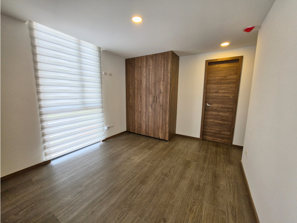 #110 Departamento En Venta, En Narancay — foto 3