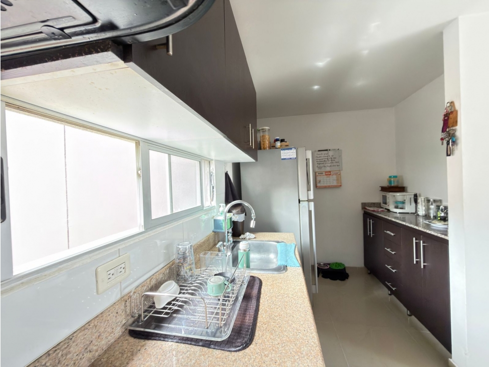 VENTA APARTAMENTO LOMA DE LOS BERNAL — foto 5