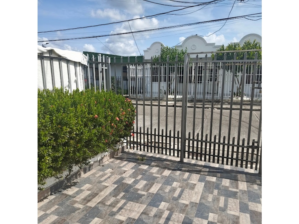 CASA EN VENTA RENTANDO - LACHARME MONTERIA