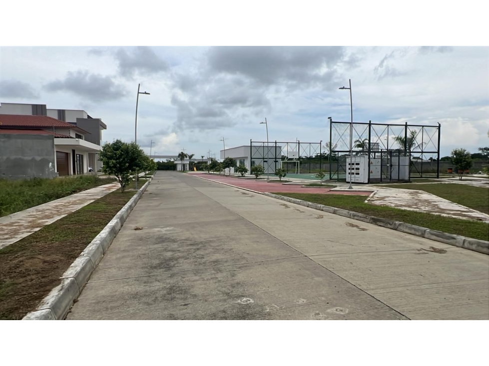 LOTE EN VENTA UNIDAD CERRADA NORTE PICACHO - MONTERIA