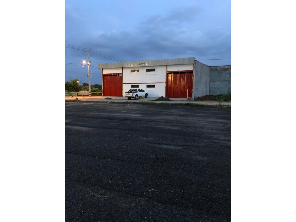 LOTE COMERCIAL ORIENTE DE LA CIUDAD- MONTERIA