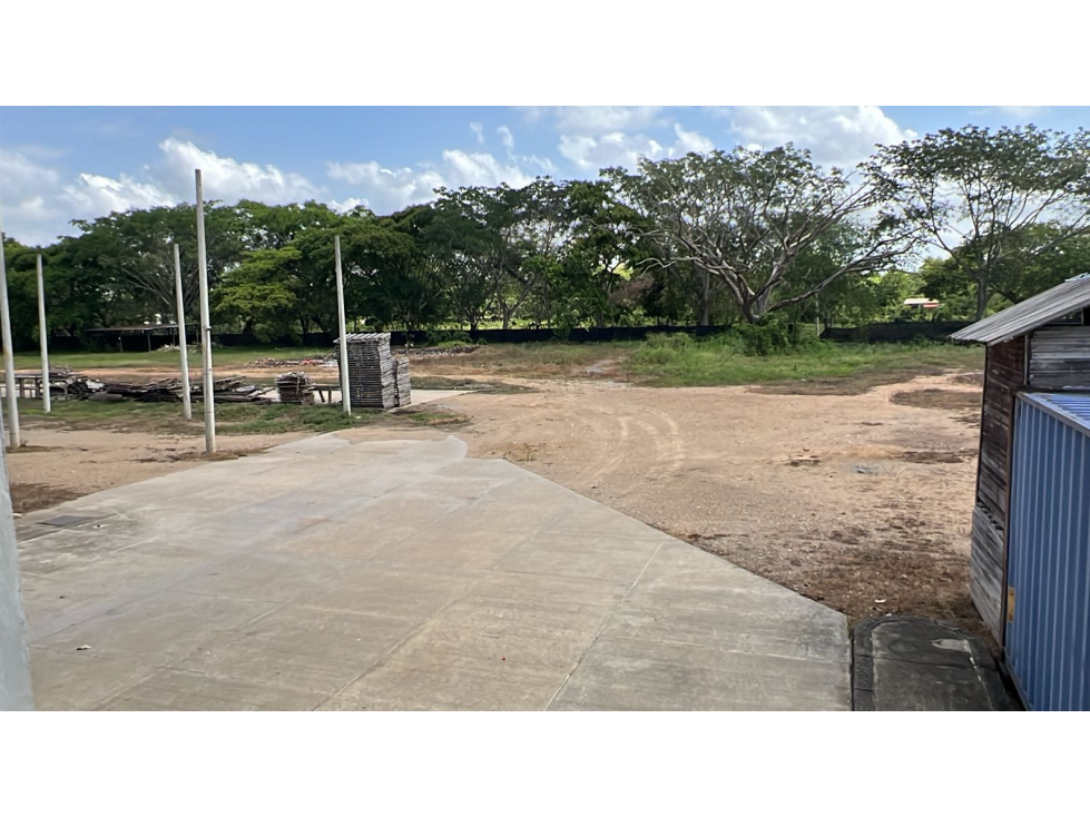 PREDIO CON ACTIVIDAD INDUSTRIAL EN VENTA — foto 4