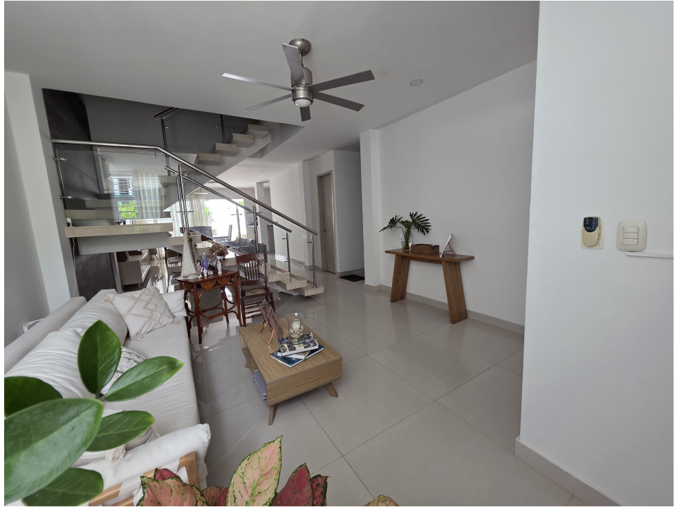 CASA EN ARRIENDO CALIFORNIA MONTERIA