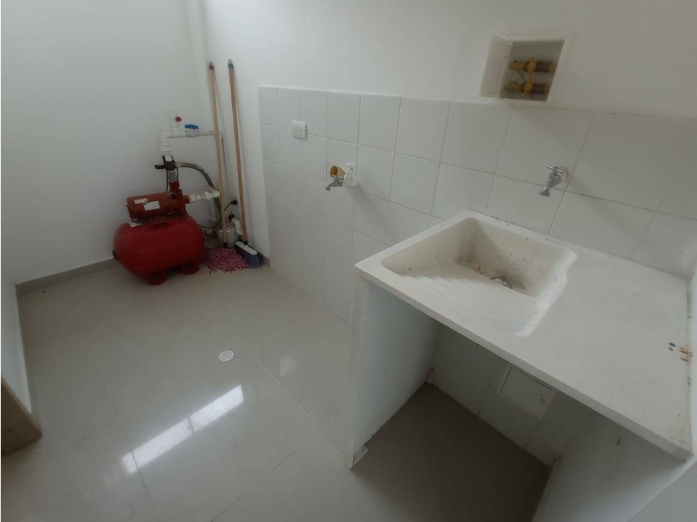 CASA EN VENTA UNIDAD CERRADA MARGEN IZQUIERDA DE MONTERIA. — foto 6