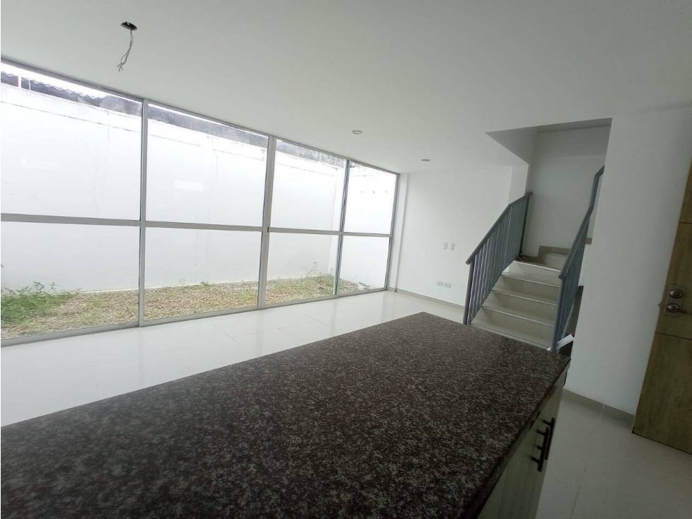 CASA EN VENTA UNIDAD CERRADA MARGEN IZQUIERDA DE MONTERIA. — foto 3