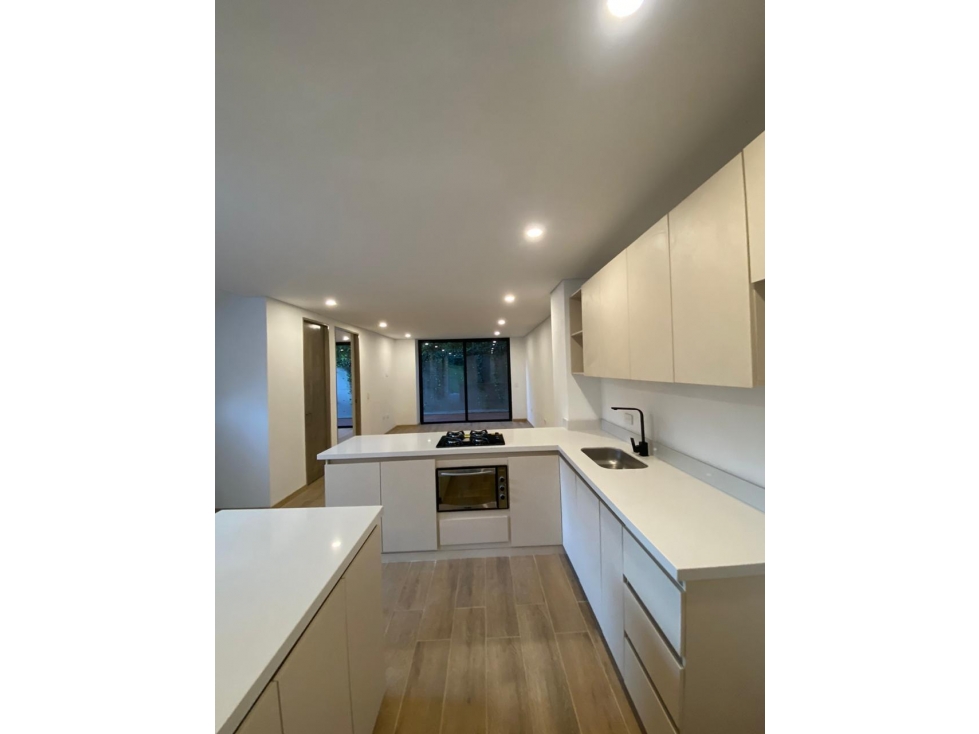 CASA EN VENTA EN UNIDAD CERRADA EN RIONEGRO — foto 4