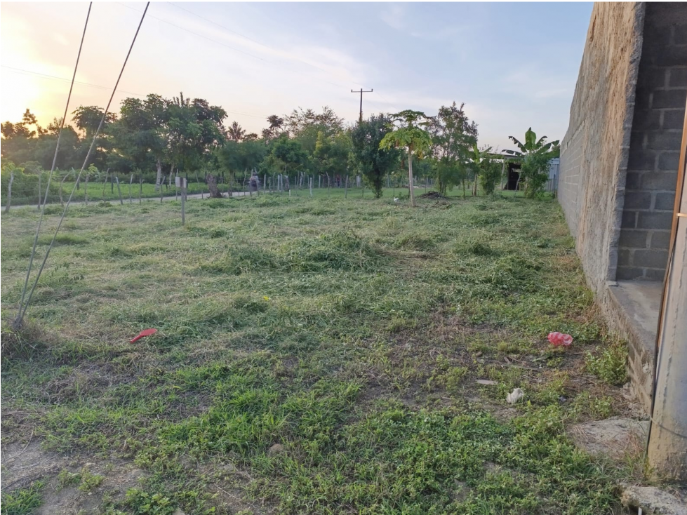 LOTE EN VENTA EN LOS PERICOS — foto 2