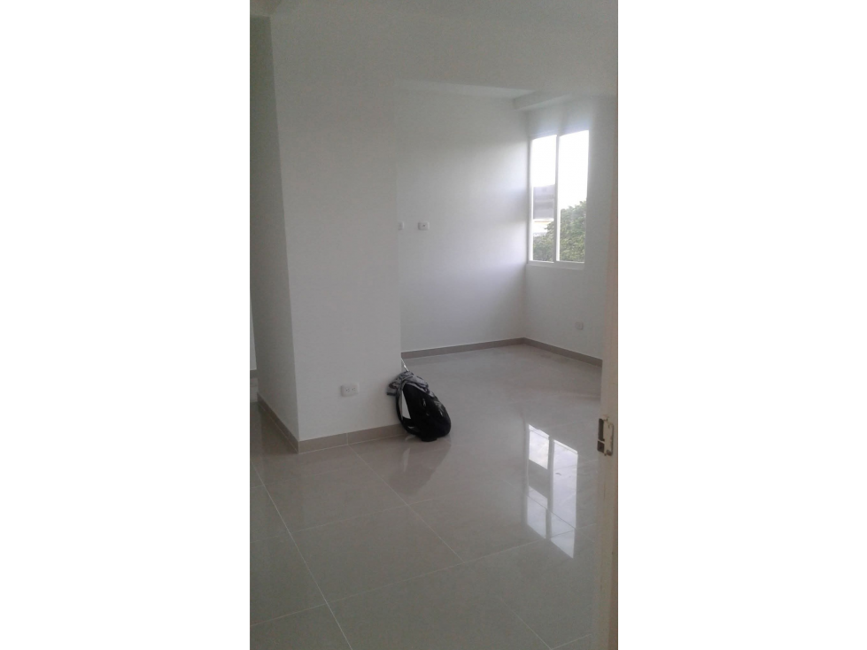 APARTAMENTO EN VENTA - CONJUNTO RESIDENCIAL CORAL — foto 3
