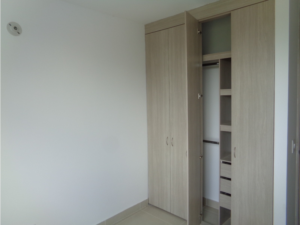 APARTAMENTO RENTANDO EN VENTA EDIFICIO INDIGO MONTERIA — foto 2