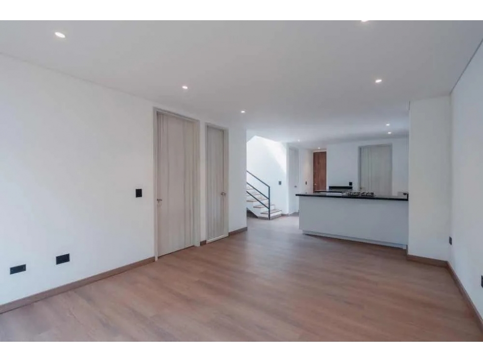 CASA EN VENTA EN UNIDAD CERRADA EN RIONEGRO — foto 4