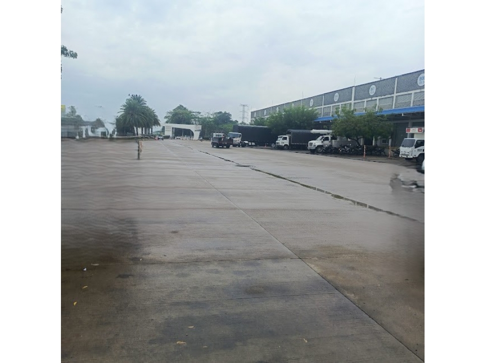 LOTE EN BODEGAS - CENTRO EMPRESARIAL SAN JERONIMO MONTERIA — foto 4