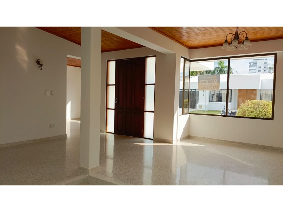 CASA EN ARRIENDO UNIDAD CERRADA CASTELLANA — foto 3