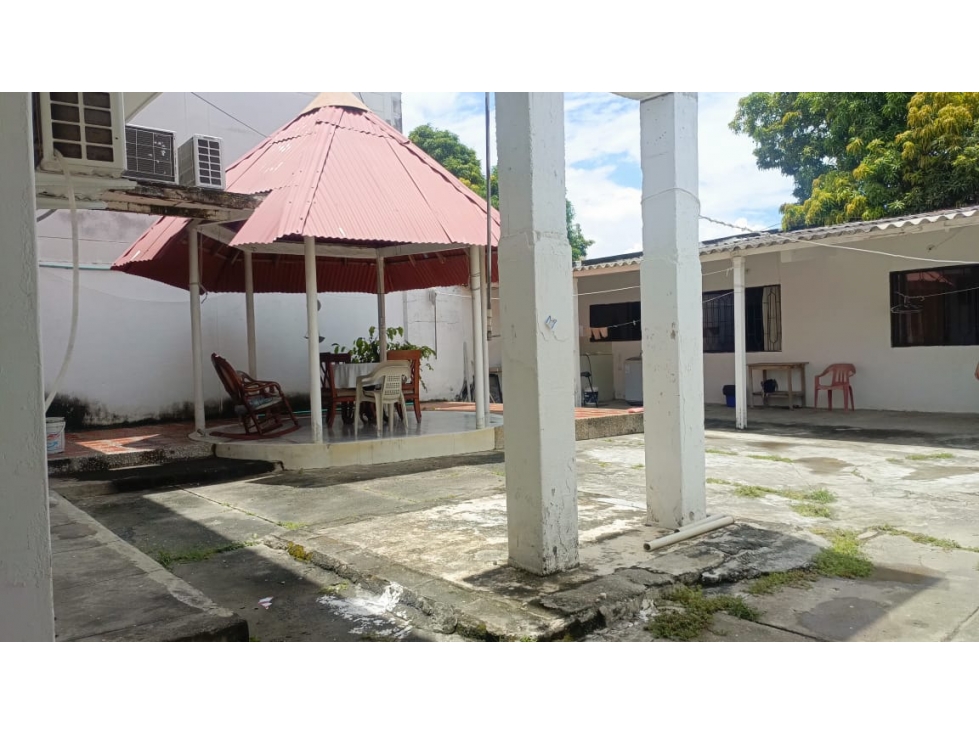 CASA -LOCAL- BODEGA EN ARRIENDO LAURELES — foto 6