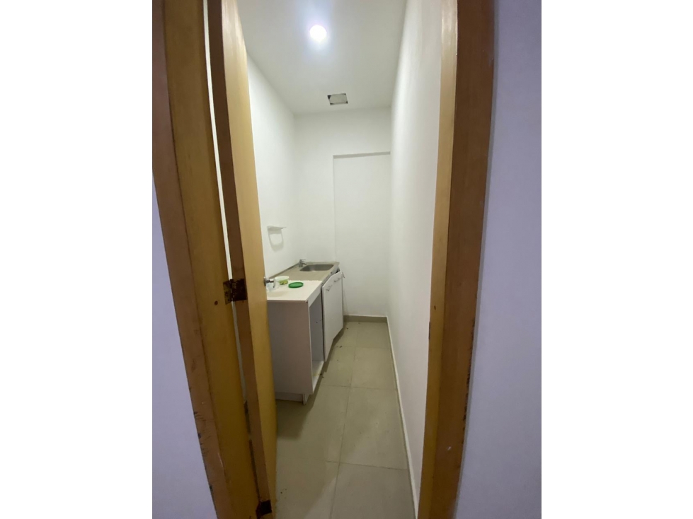 BODEGA EN VENTA RENTANDO - 5
